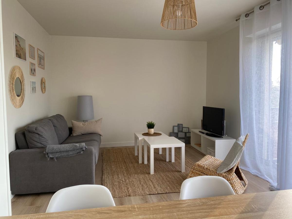 Hyper Centre - 2 Pieces Tout Confort - Terrasse - Ascenseur - Cabourg Exterior photo